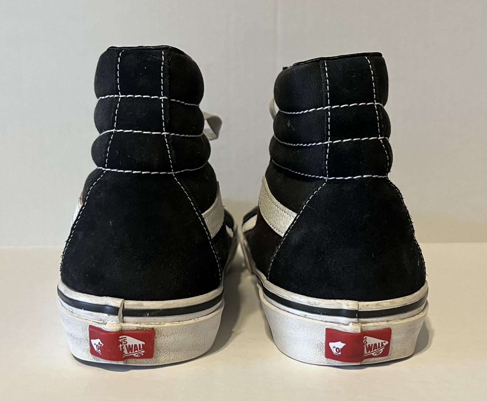 Classic Vans Sk8-Hi Top Sneakers Men’s SZ 9/ Womens 10.5