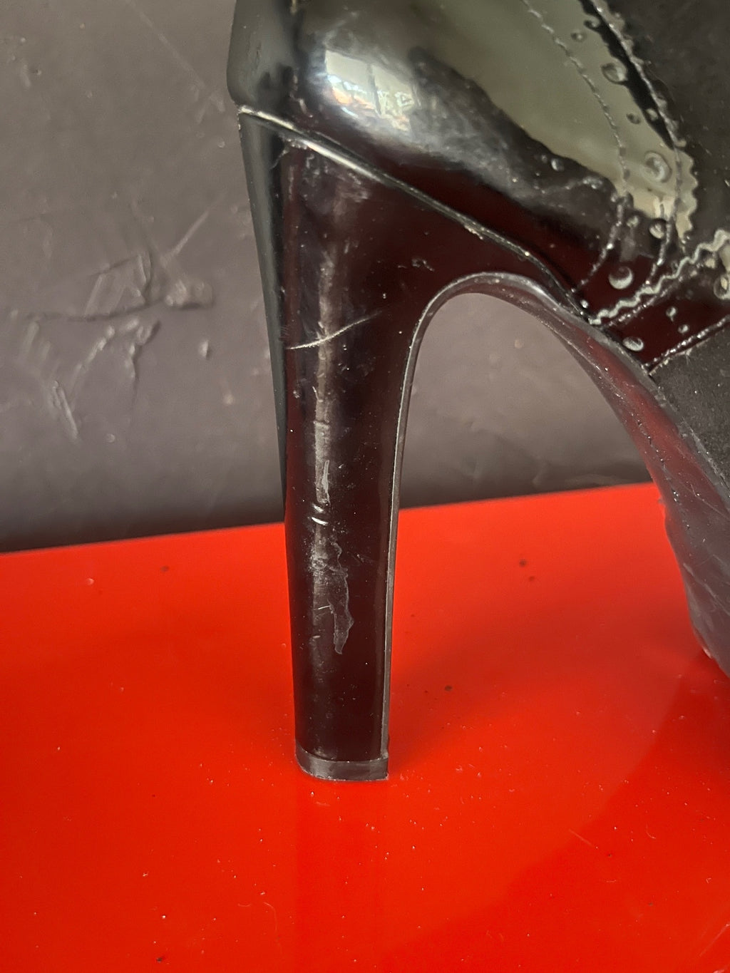 Stylish Ankle Boots by Gianni Bini Size 8M