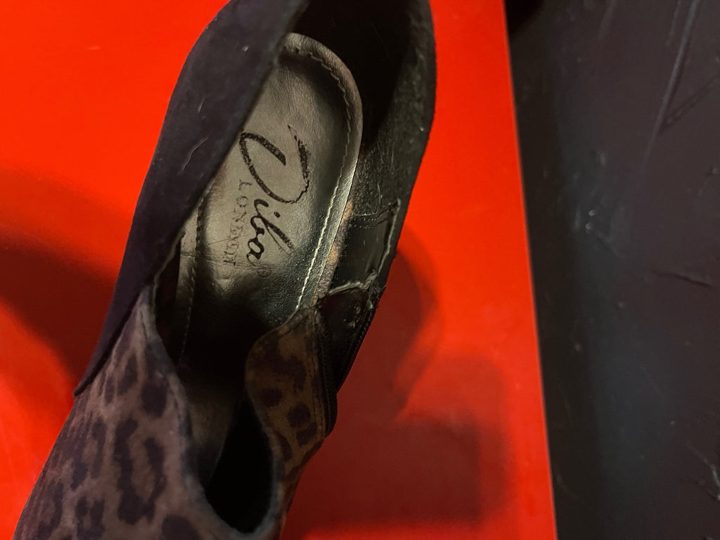 Diba London Ryder Peep Toe Pumps