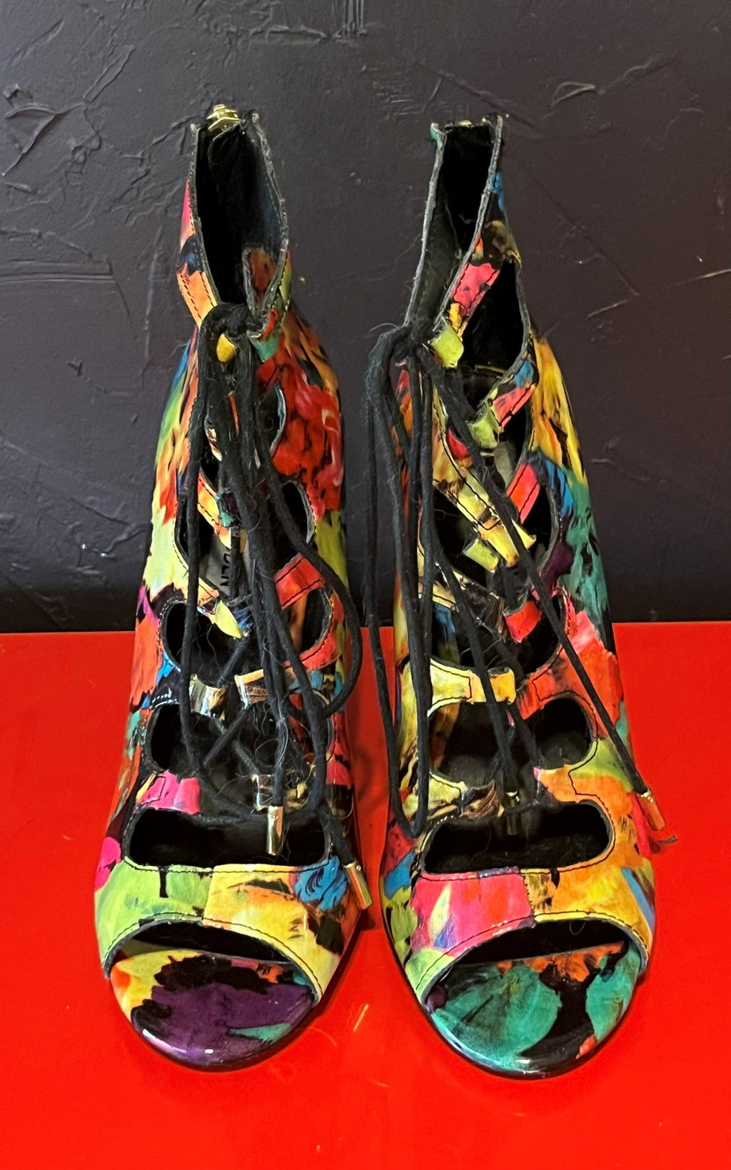 Paul Madden " Cynthia "Colorful Lace Up High Heels SZ 8M